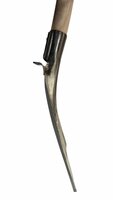 Bats gebogen opstap met steel 110 cm met doorgestoken hilt