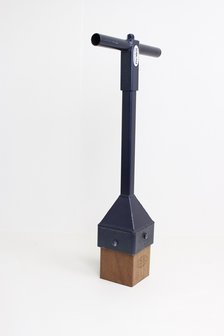 Bandenstamper ijzer houten blok DeWit schokabsorberend