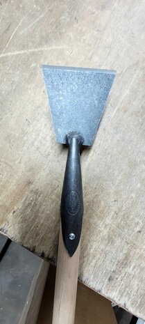 Afsteekmes DeWit 9 cm met dul en TAUARI steel 150 x 3,2 cm /snuffelhoek