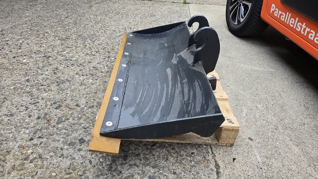 Rubberen grondschuif 100cm CW05