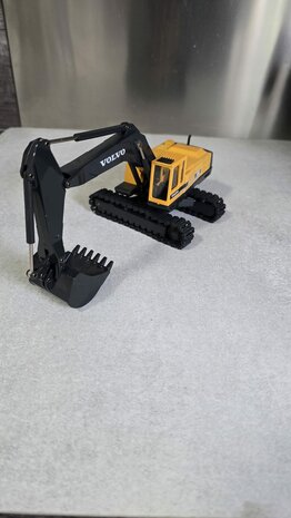 Miniatuur van een Volvo EC650 rupsgraafmachine (nummer2)